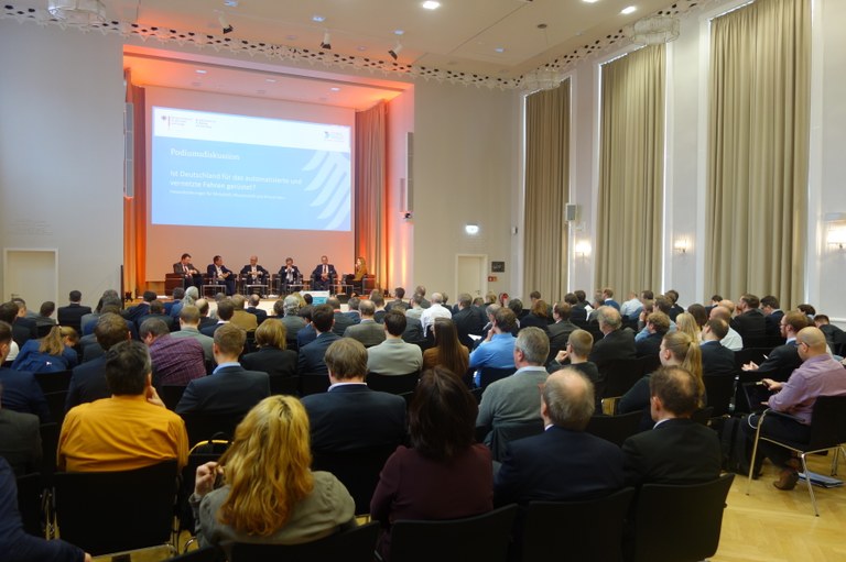 Podiumsdiskussion